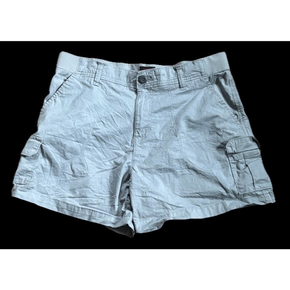 Womens Light Gray Shorts Sz 12 Preppy Neutral Minimalist Causal Summer Vacation - Picture 1 of 6